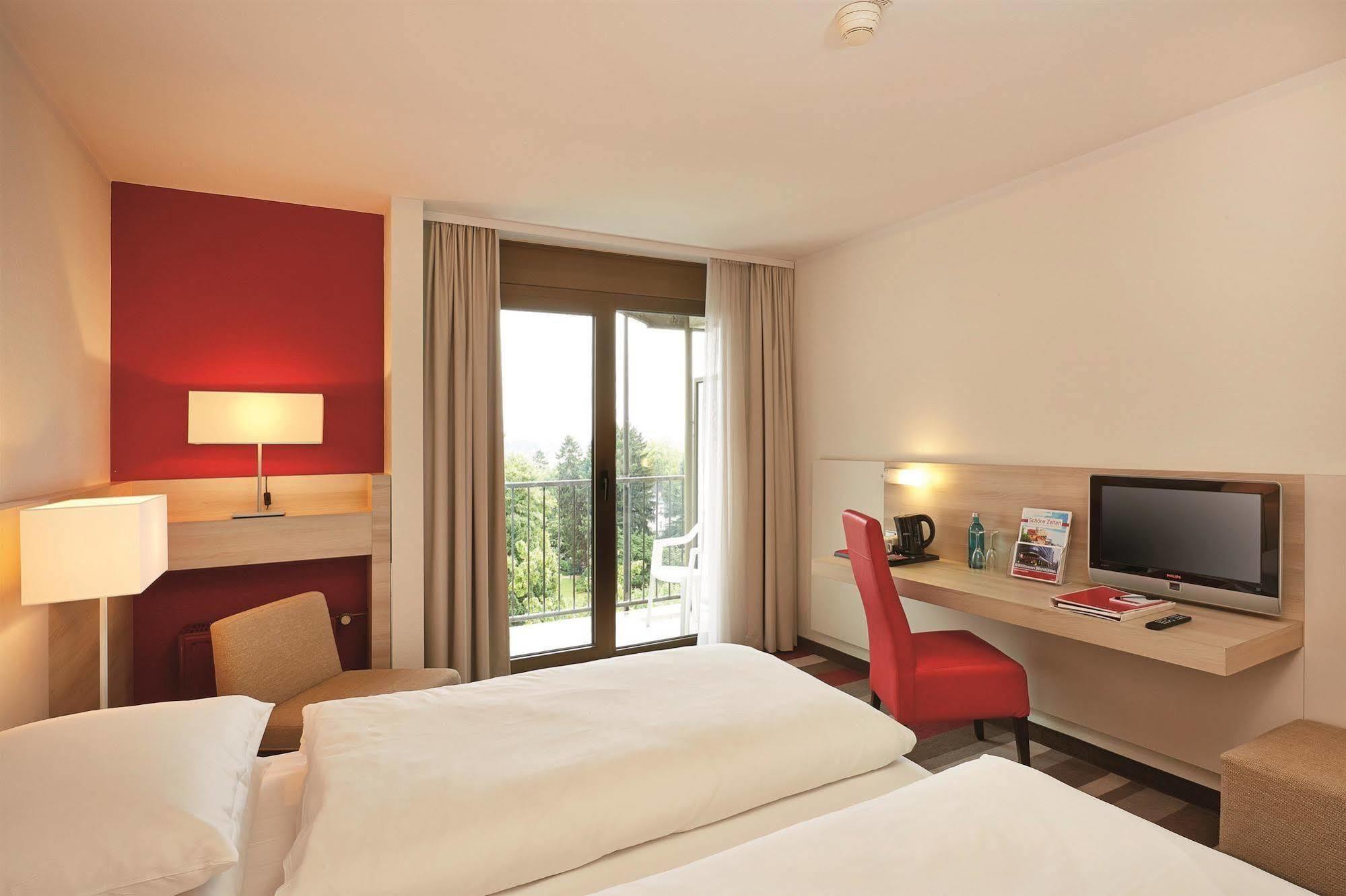H+ Hotel Bad Soden Bad Soden am Taunus Exterior photo